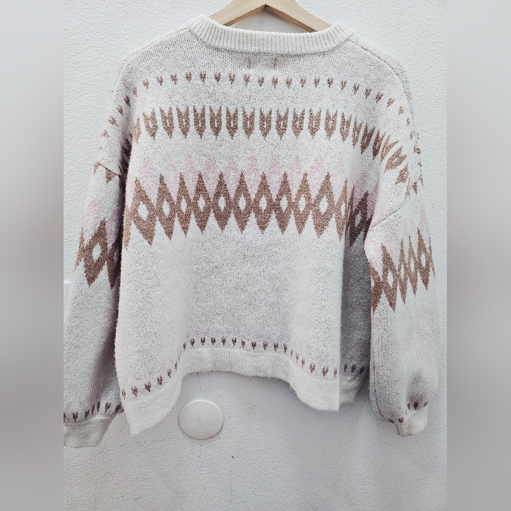 Song Of Style By Amee Song Women's Cream and Brown Patterned Sweater. Size S - Picture 2 of 6